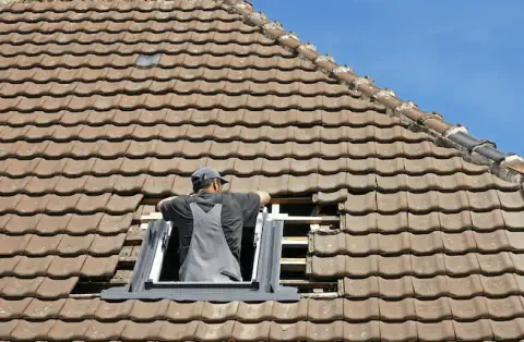 Pose de velux - Isigny-le-Buat